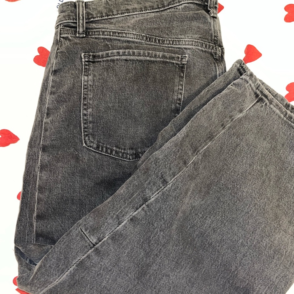 Old Navy High-Rise Barrel Jeans
